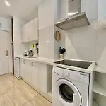 Hill 435 La Torre Апартаменти *