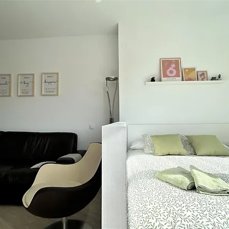 Hill 435 * Torremolinos